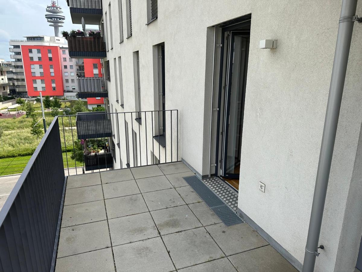 וינה Hauptbahnhof Ferienwohnung Am Park מראה חיצוני תמונה
